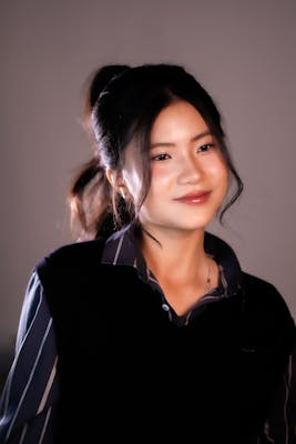 Kari, 30